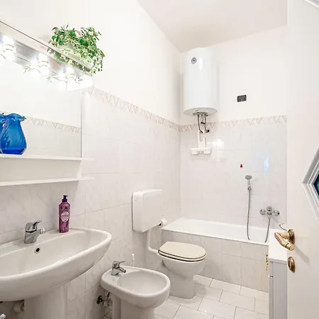Apartment Orizzonte Gallinara - Parcheggio E Doppio Bagno